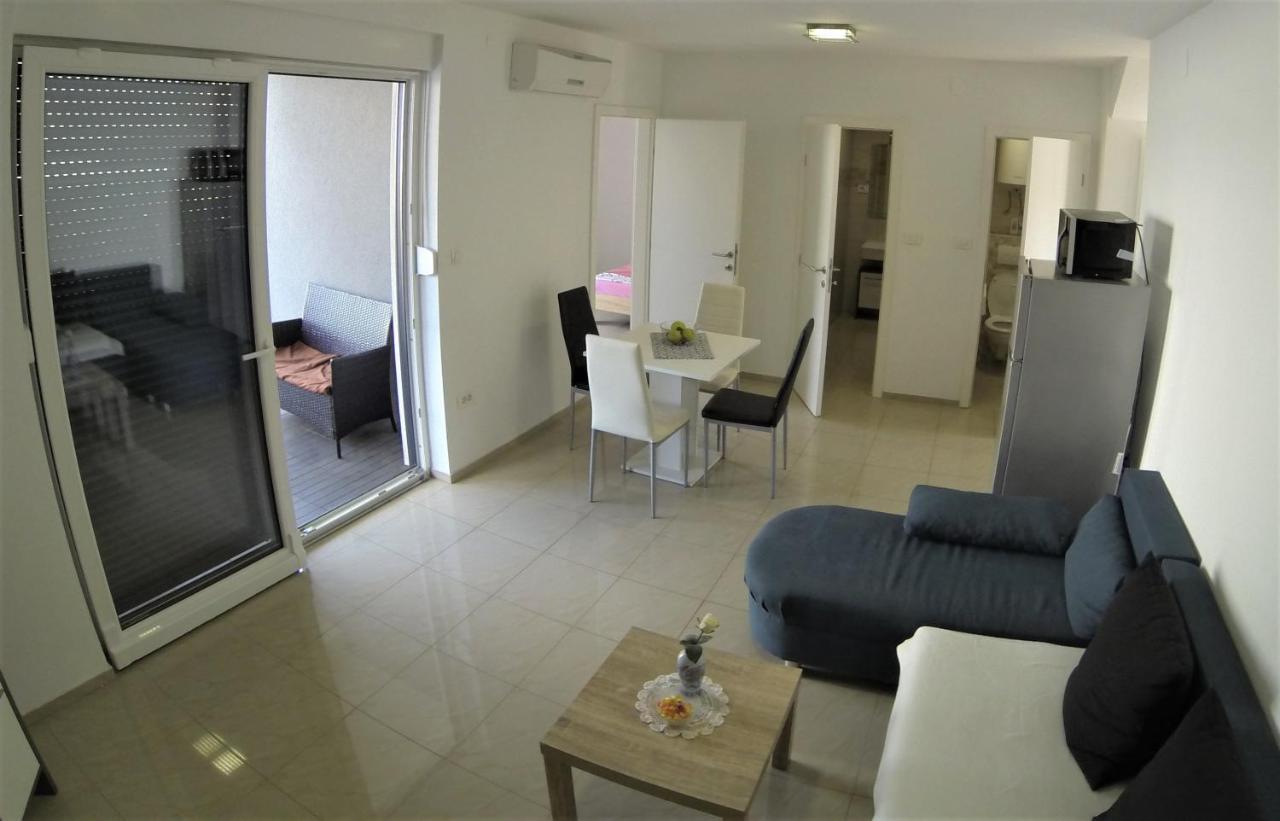 Apartmani Zaric Malinska Εξωτερικό φωτογραφία