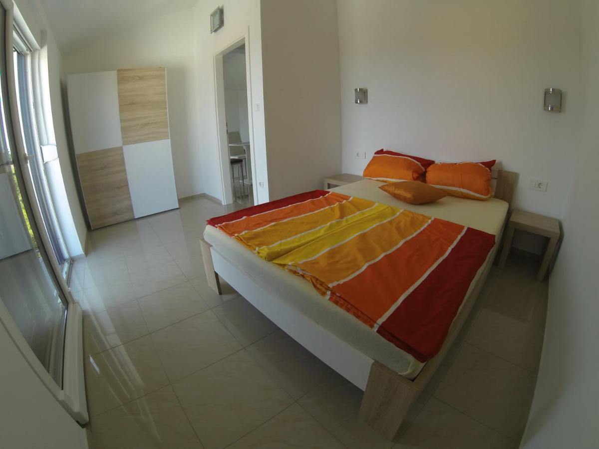 Apartmani Zaric Malinska Εξωτερικό φωτογραφία