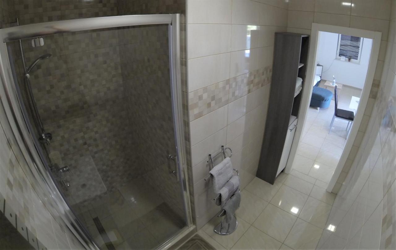 Apartmani Zaric Malinska Εξωτερικό φωτογραφία